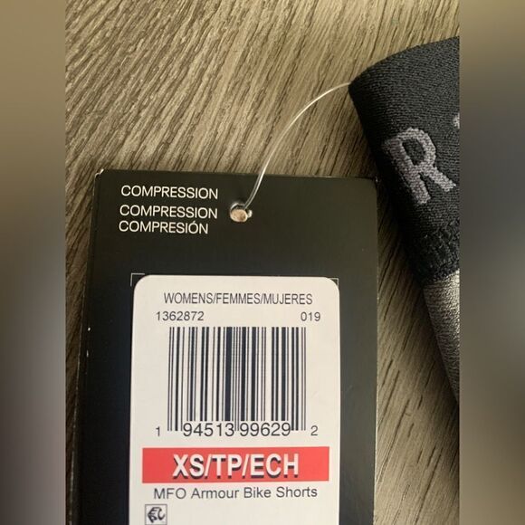 Under Armour woman’s MFO bike shorts - Picture 4 of 4